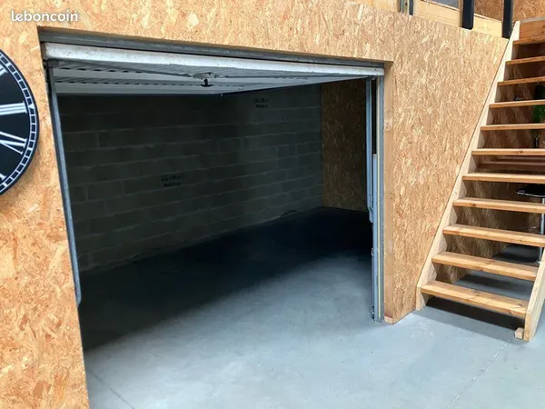 Garde meuble / stockage