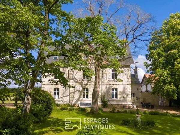 Propriété du XVIe avec vue privilégiée sur la Loire