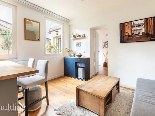 Asnières-sur-Seine Mairie - Appartement 3 pièces de 52 m² + 30 m² de terrasse avec dépendance de 7 m