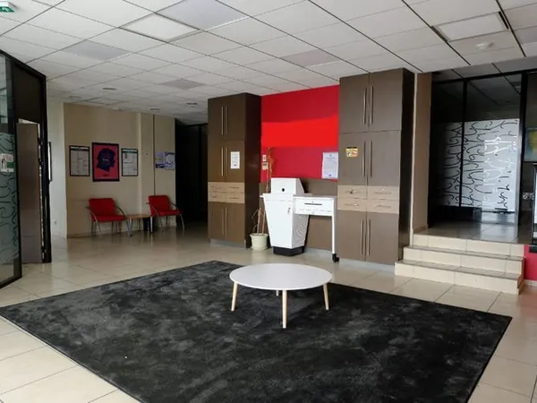 Local commercial 229m2
