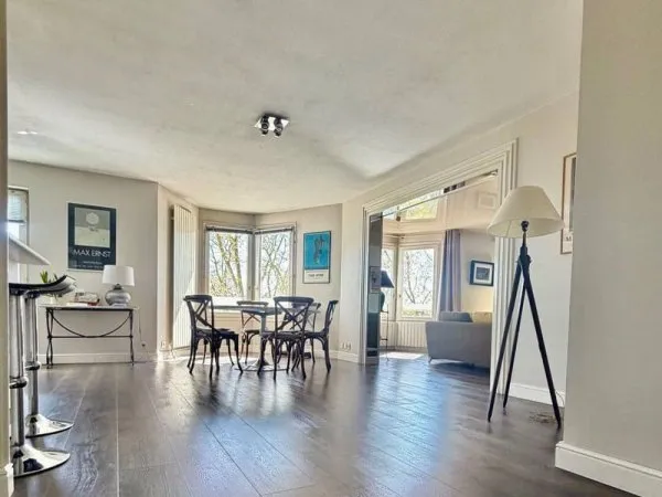 Appartement 7 pièces 164 m²