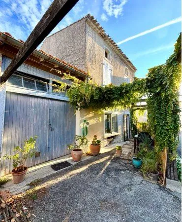 Maison de village