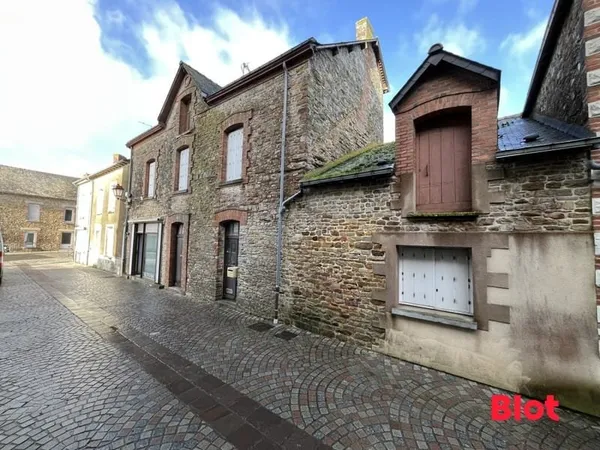 A VENDRE BLOT BAIN DE BRETAGNE BATISSE A RENOVER
