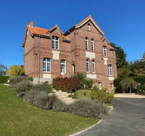 Secteur Aubigny en Artois : Maison Bourgeoise de 230 m2