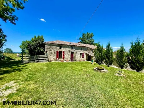 MAISON DE HAMEAU EN PIERRE