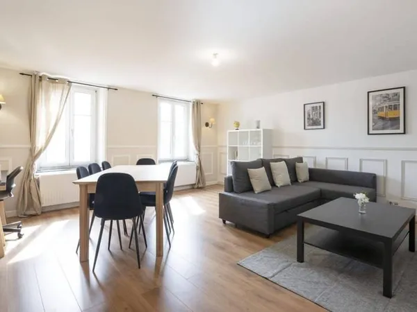Duplex 6 pièces 84 m²