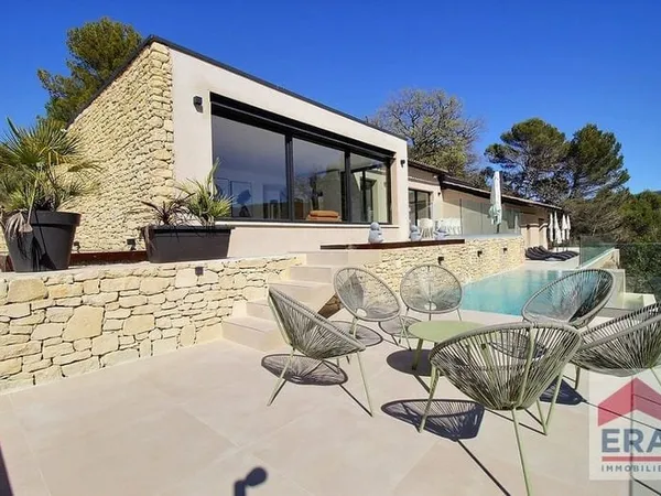 Propriété d'exception - Malemort Du Comtat 7 pièces - 200 m2