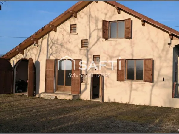 Maison avec 2 logements - Terrain 910 m² - Arandon