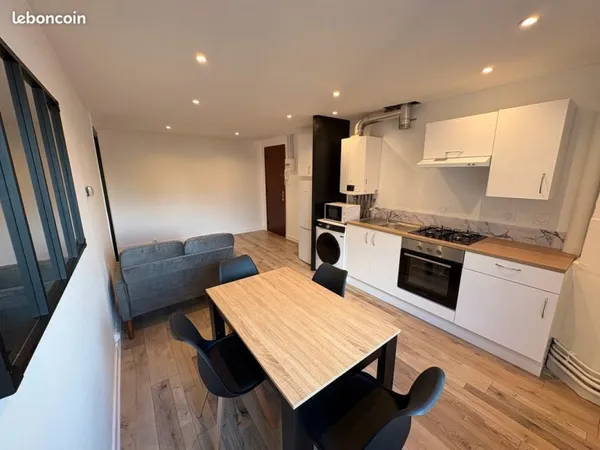 T2 meublé 39 m² refait à neuf - centre Armentières - gare Lille