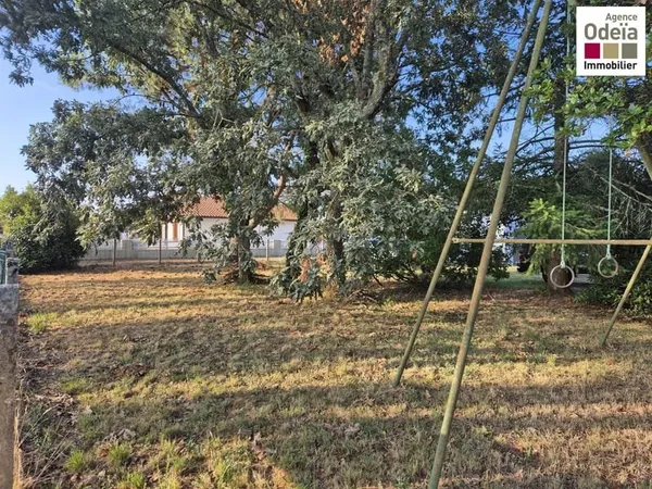 Terrain 477 m²