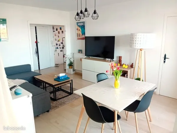 T4 avec terrasse et vue mer - Quartier de Virebelle