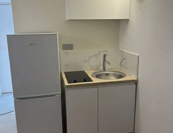 Studio 1 pièce 20 m²