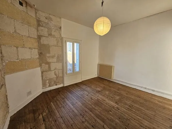 Bordeaux Victoire - rue Cousin - T2 de 48 m2