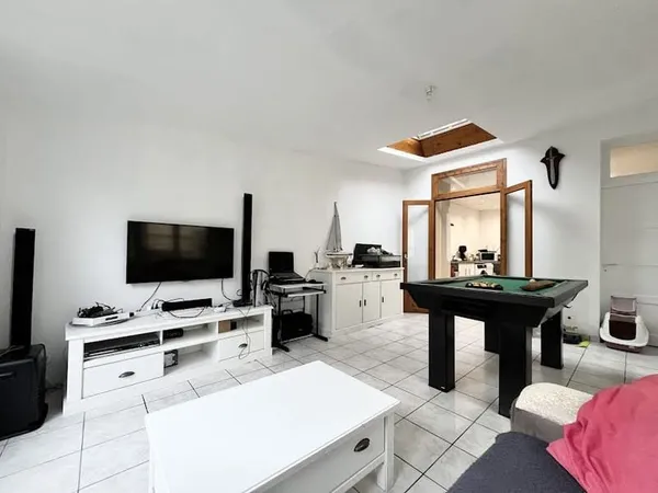 Maison 5 pièces 138 m²