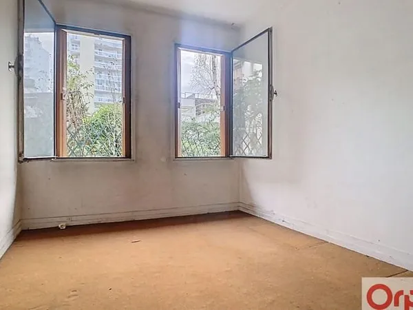 Chambre de service 1 pièce 10 m²