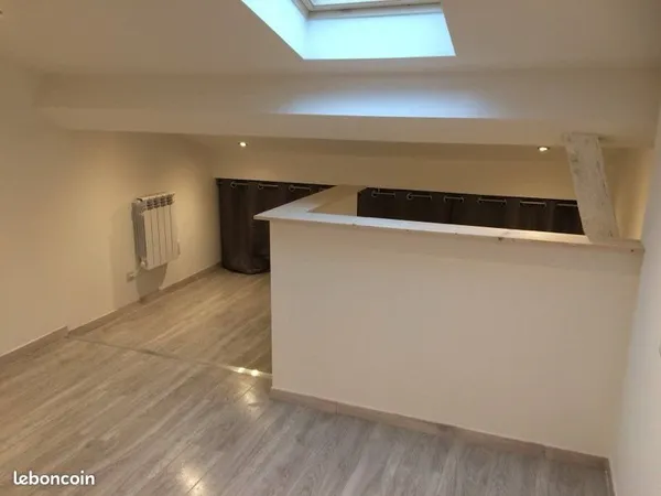 Maison T3 avec combles aménagés - 76 m² - Cuisine équipée - Gimont