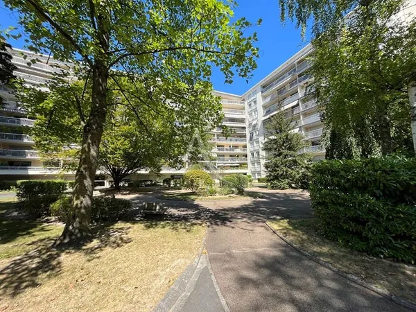 TYPE 3, REIMS - SAINT MARCEAUX