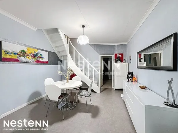 Maison Nevian 4 pièce(s) 114 m2