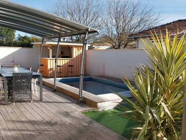 Maison à vendre 111 m2 à AUDENGE (33)