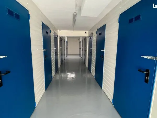 Location BOX de STOCKAGE