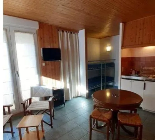 Studio 1 pièce 21 m²