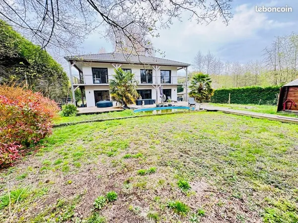 Maison 6 pièces 175 m²