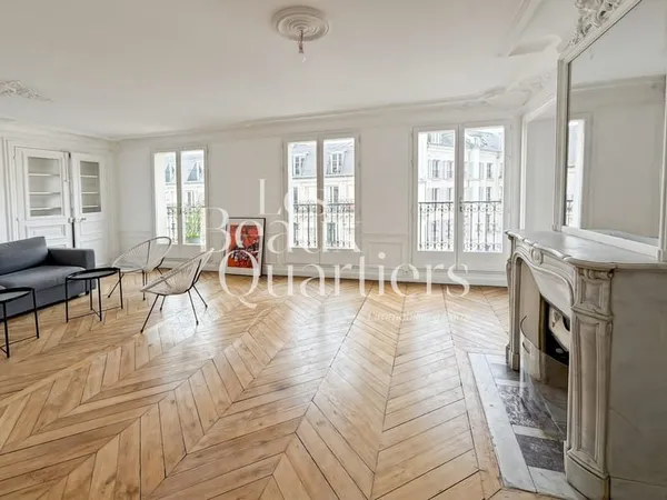 Paris 9ème / rue de Chateaudun - Appartement familial 3 cham