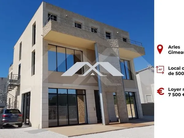 Locaux commerciaux 500 m² Arles