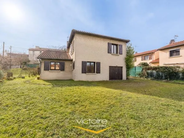 Bron - Les Genêts - Rare - Maison de 4 ch sur une magnifique parcelle de 645m²