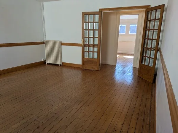 Ouistreham - Appartement 5 pièces rue de la Mer