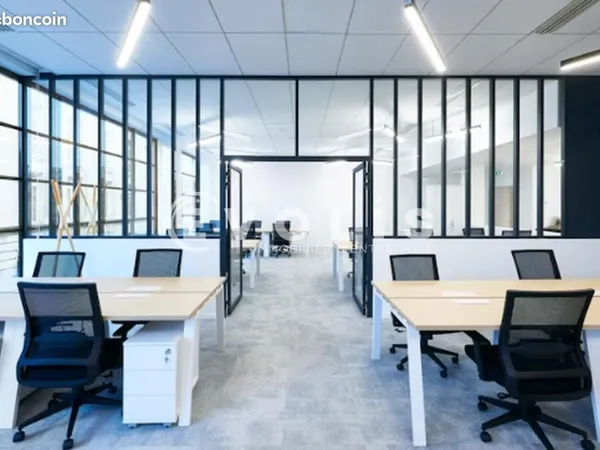 Bureau 843 m²