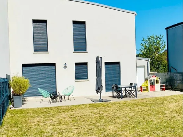 Maison moderne familiale de 2016 - 132 m² - DPE A