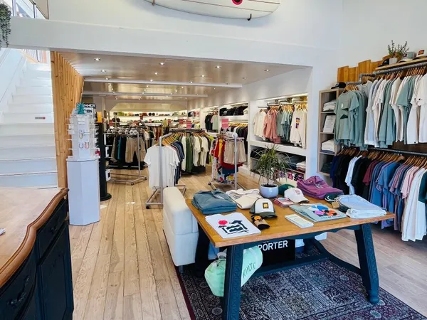 Fonds de commerce 140 m²