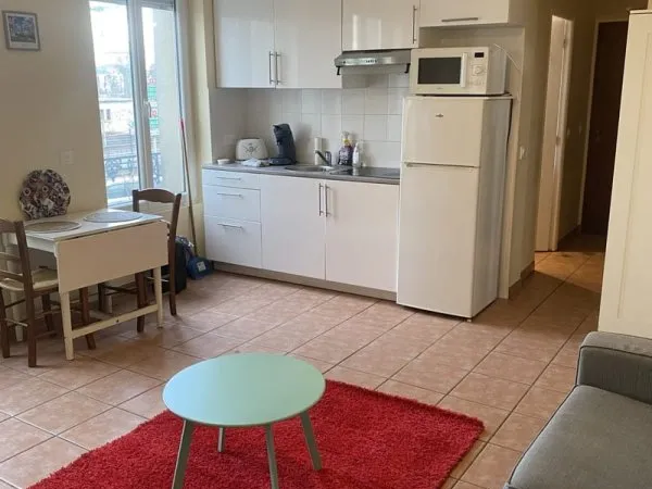 Studio 1 pièce 25 m²