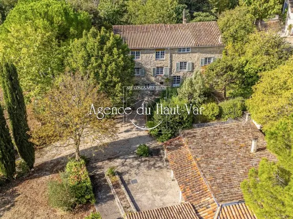 Vends maison avec jolie vue
