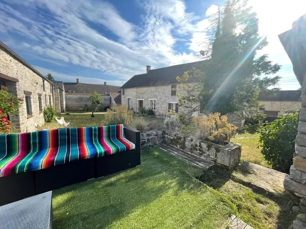 Maison 12 pièces 340 m²