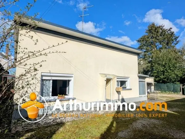 Maison de bourg 72m²+ 369m² terrain