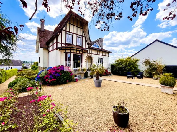 Maison 6 pièces 142 m²