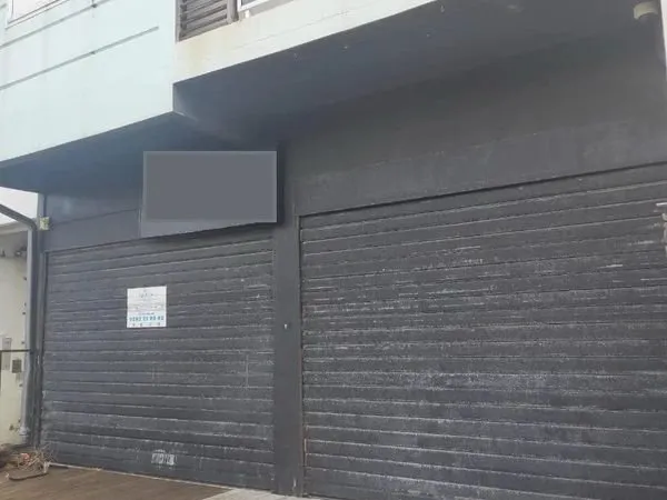 Local commercial 140 m² Saint-Pierre
