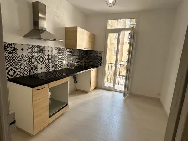Appartement T1 refait à neuf