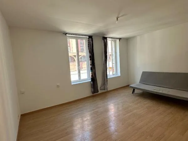 IMMEUBLE DE RAPPORT de 99 m2 et 45m2 de local commercial - Wazemmes