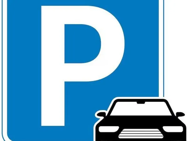 BAGNOLET 93170 Deux 2 places de Parkings Centre Ville