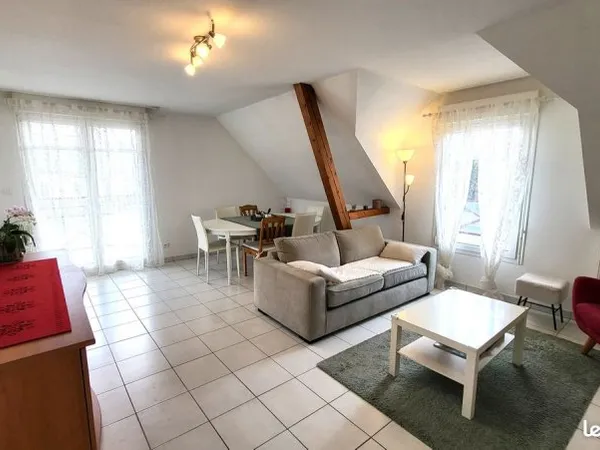 Superbe appartement F2/F3 très lumineux comme neuf
