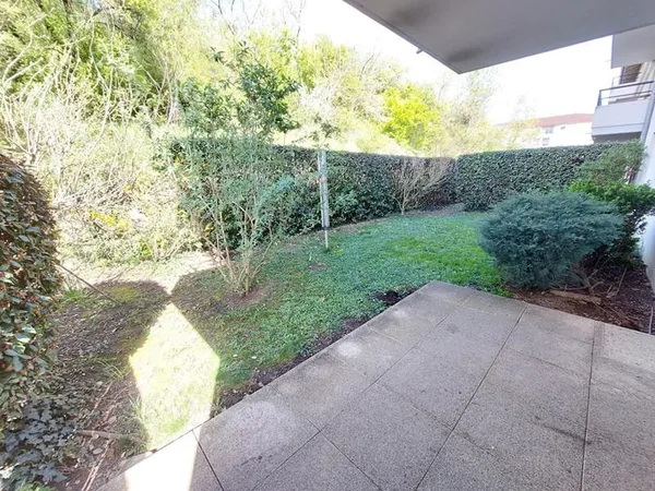Appartement Grigny Sur Rhone 3 pièce(s) 65.41 m2
