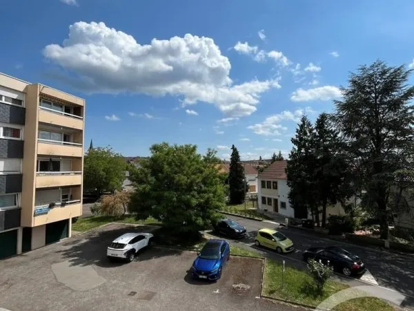Studio 1 pièce 24 m²