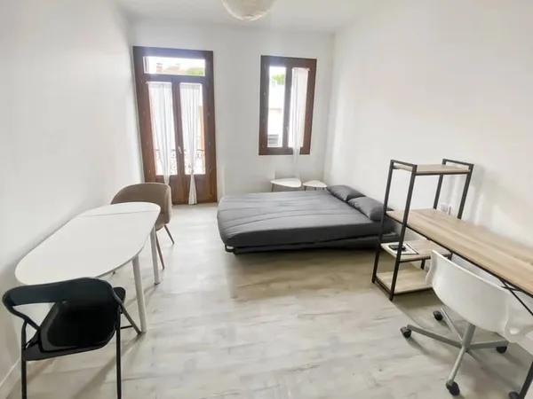 Studio 1 pièce 20 m²