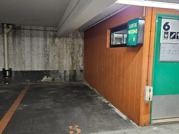Stationnement Colocation Paris   200€