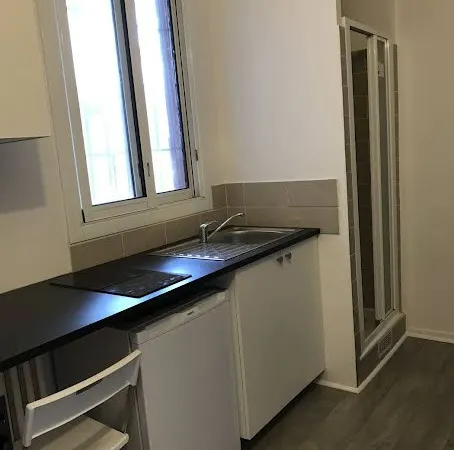 Appartement 1 pièce 8 m²