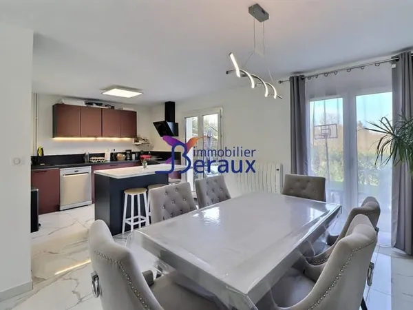 Maison 4 pièces 97 m²