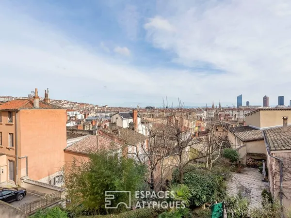 Appartement d'architecte avec vue panoramique sur toute la ville